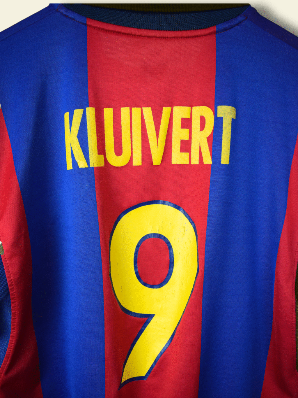 2000/01 FC Barcelona Home - Patrick Kluivert #9 Medium no-mpn