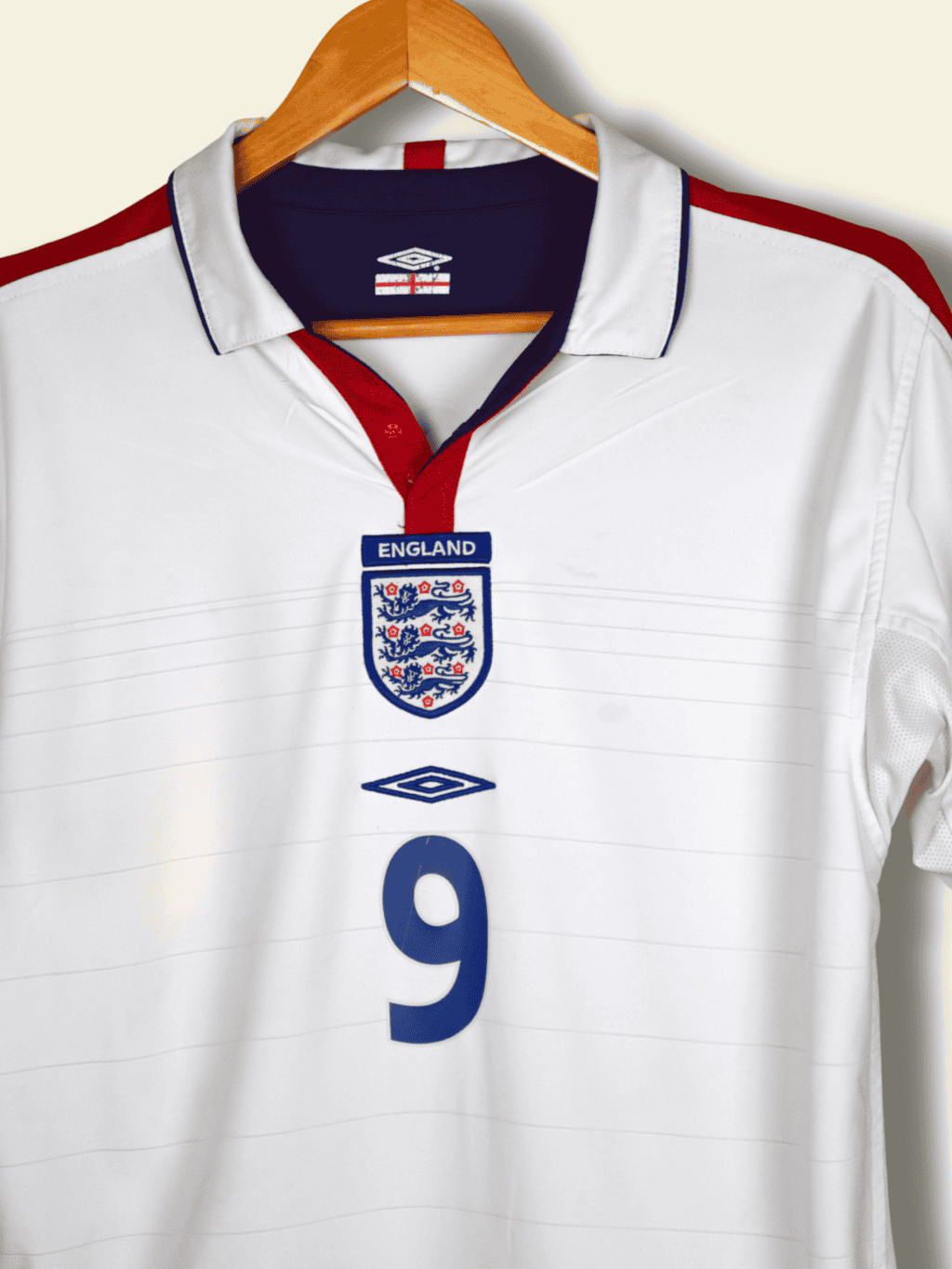 2003-england-home-wayne-rooney-9-medium-4