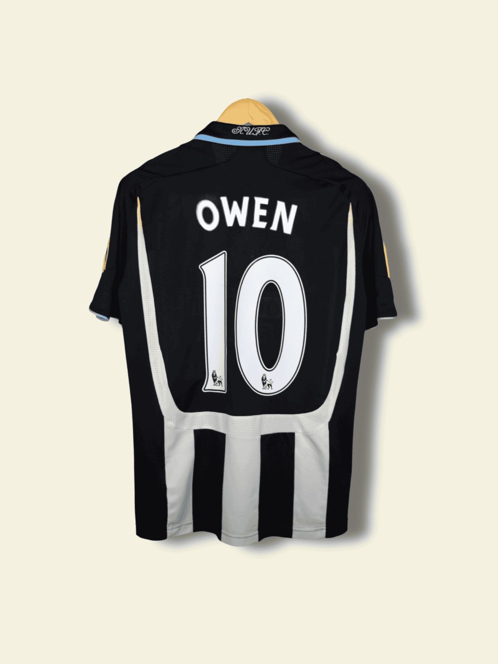 2007-08-newcastle-home-michael-owen-10-small-695512-adidas-3