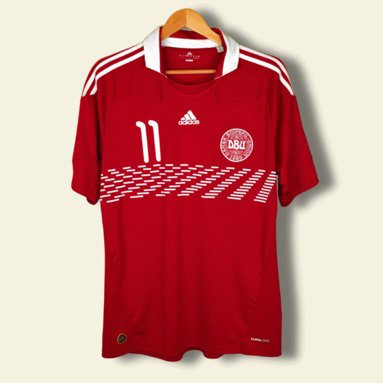2010 Denmark home - Nicklas Bendtner #11 Large P47099 Adidas