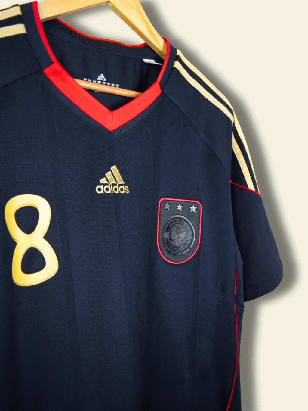 2010 Germany away - Mesut Özil #8 Large P41462 Adidas