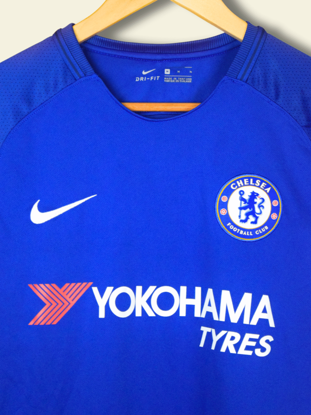 2017/18 Chelsea FC home - Eden Hazard #10 Medium 905513-496 Nike