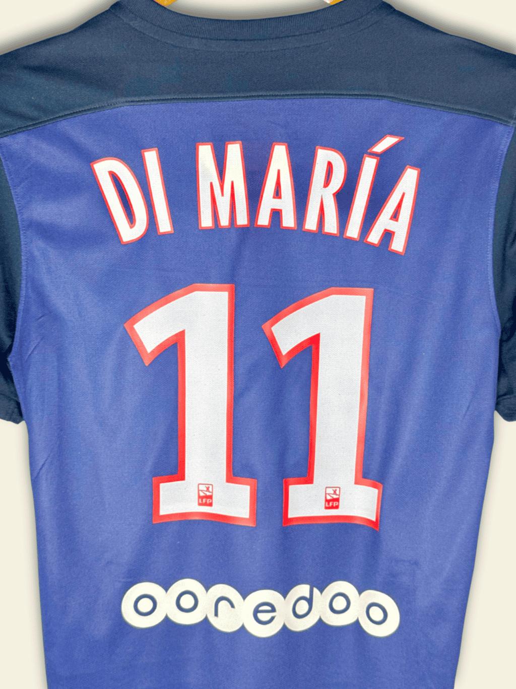 2015-psg-home-angel-di-maria-11-small-658907-411-nike-4