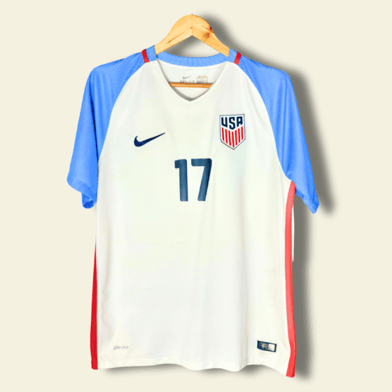 2016 USA Home - Christian Pulisic #17 Large