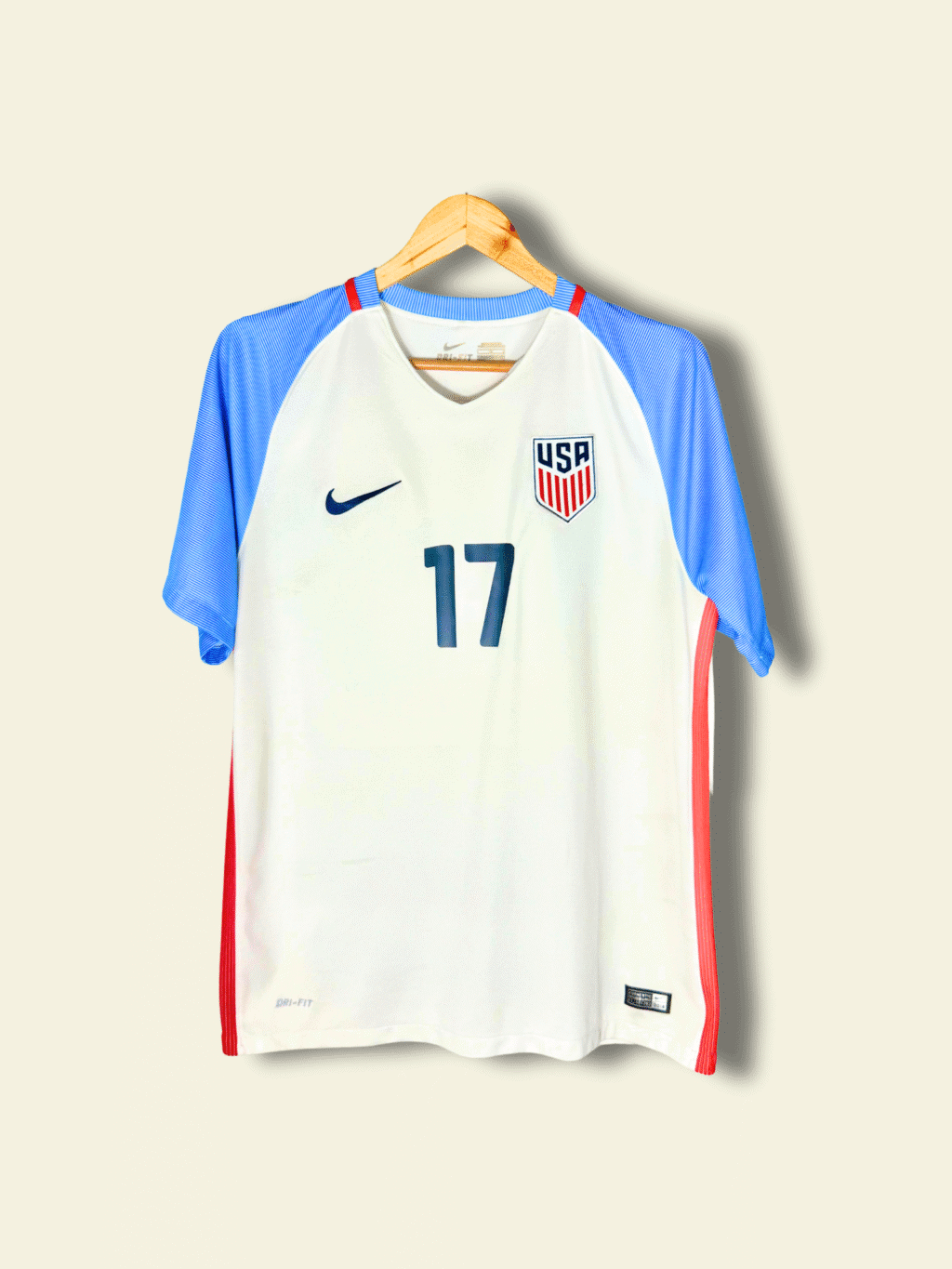 2016 USA Home - Christian Pulisic #17 Large 724643-100 Nike