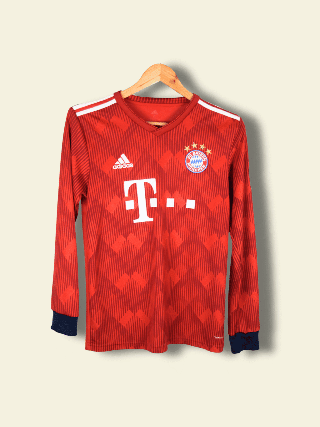 2018 Bayern Munich Home - James Rodriguez #11 Small CF5430 Adidas