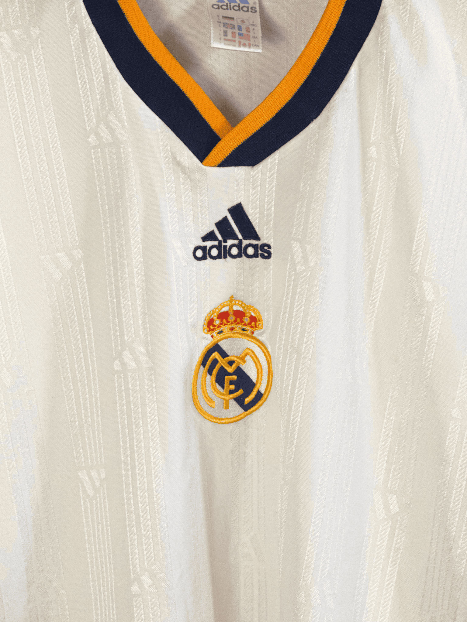 1999-real-madrid-training-large-627118-adidas-3