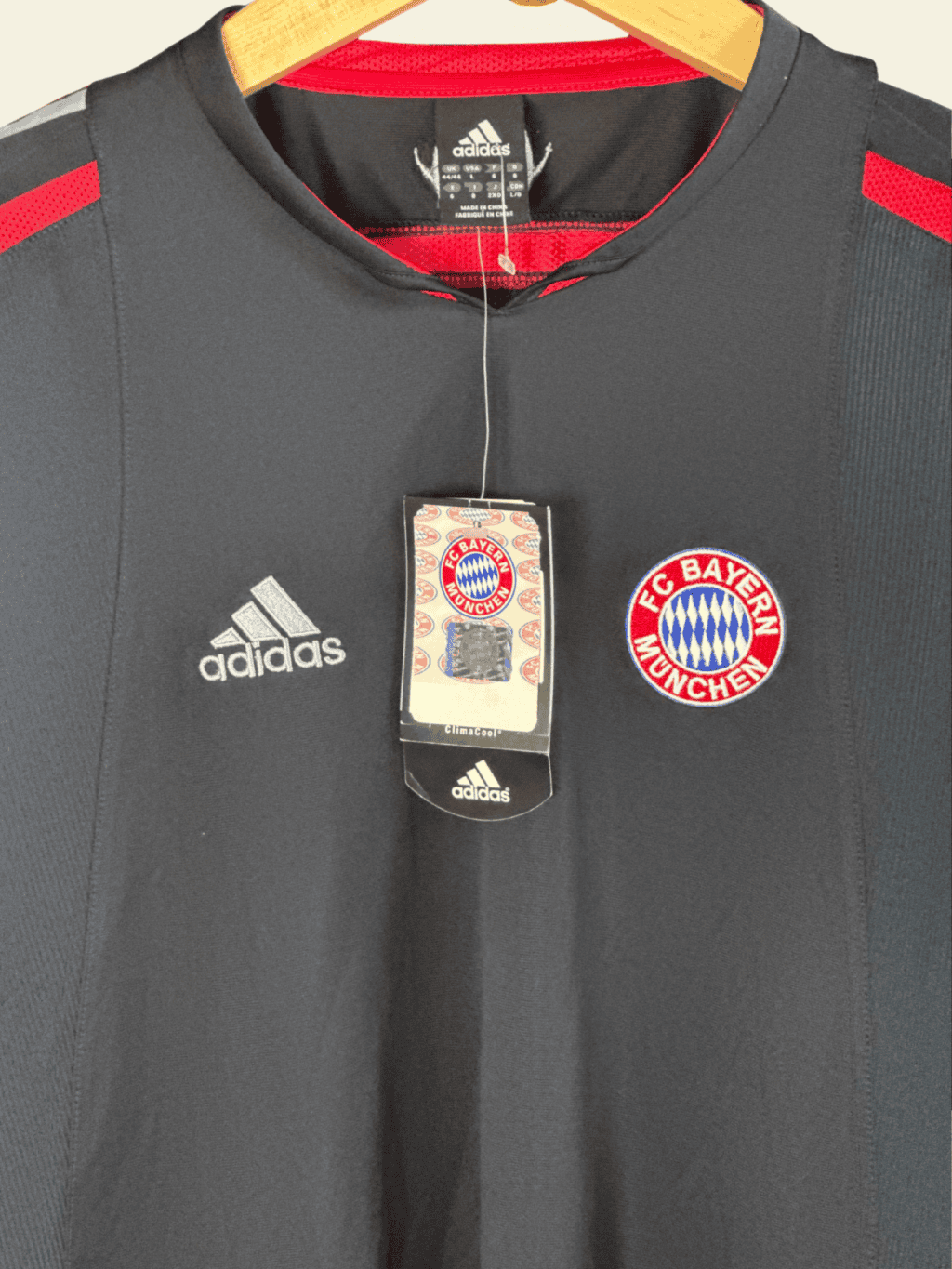 2006-bayern-munich-training-medium-093505-adidas-1