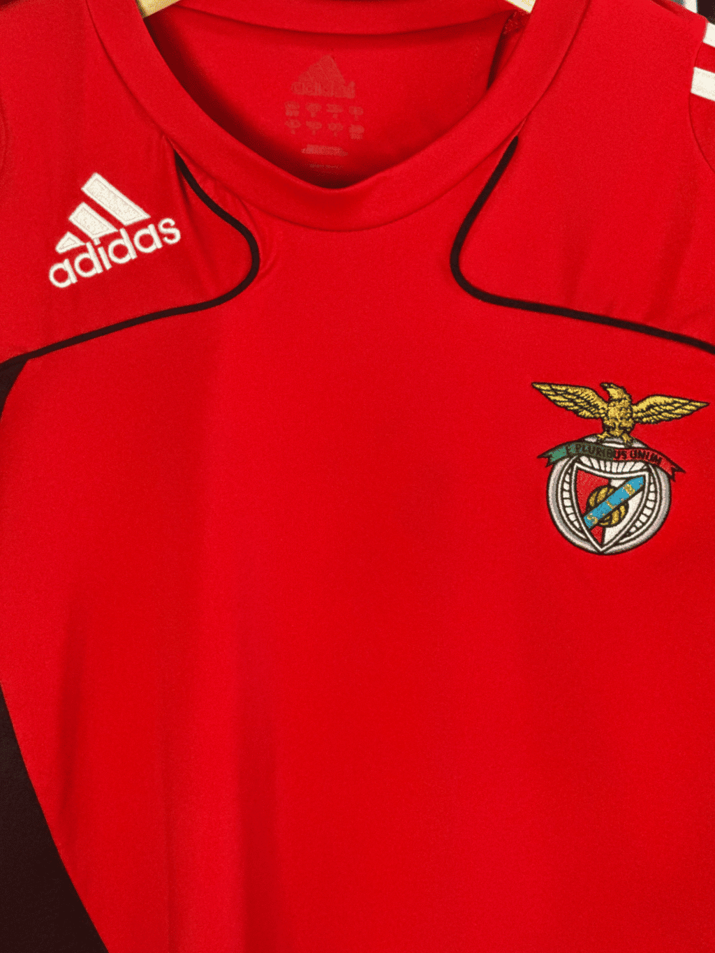 2008 Benfica Training - Medium 681861 Adidas