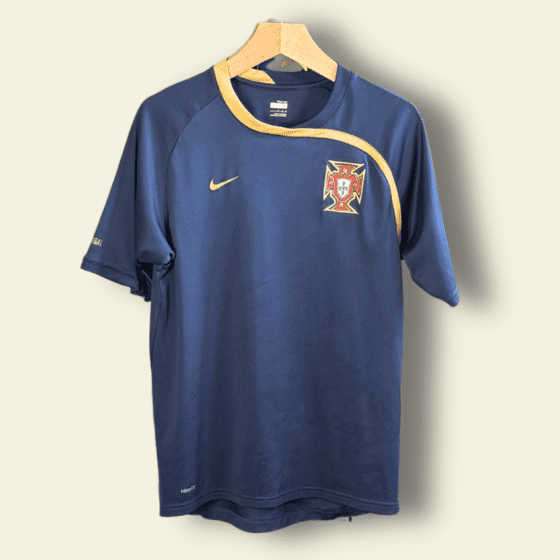 2008 Portugal Training - Medium 268567-452 Nike