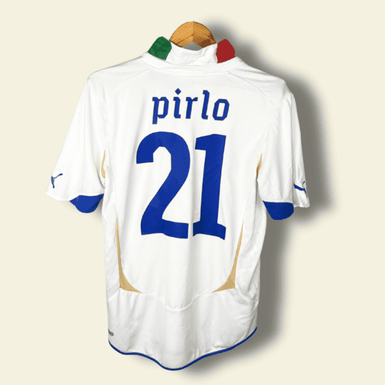2010 Italy Away - Andrea Pirlo #21 Large