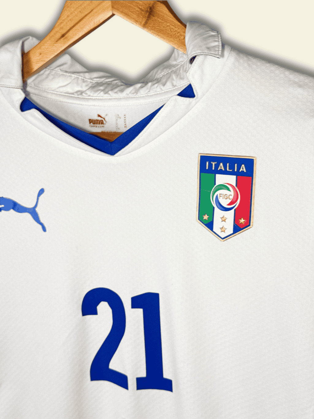 2010-italy-away-andrea-pirlo-21-large-736599-puma-3