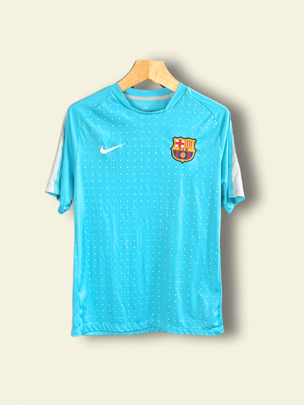 2011 Barcelona Training - Medium 413128-412 Nike