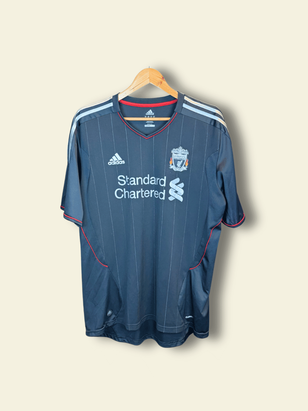 2011 Liverpool Away - Luis Suarez #7 Large V13870 Adidas