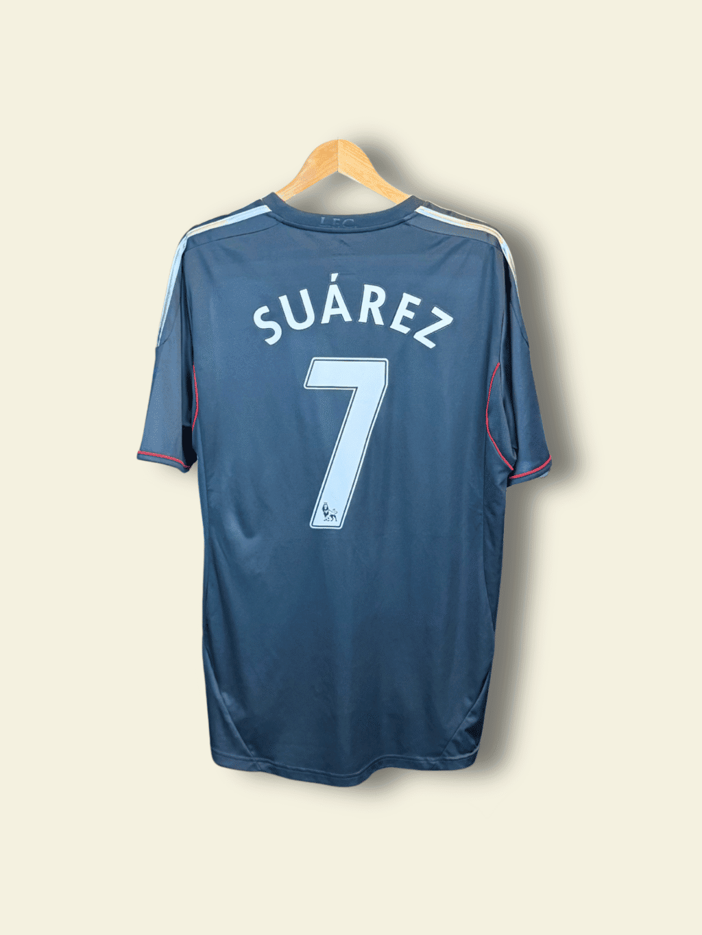 2011 Liverpool Away - Luis Suarez #7 Large V13870 Adidas