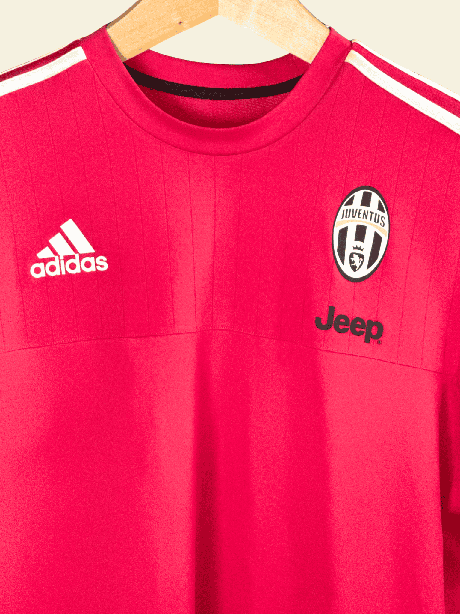 2015-juventus-training-large-s19397-adidas-3