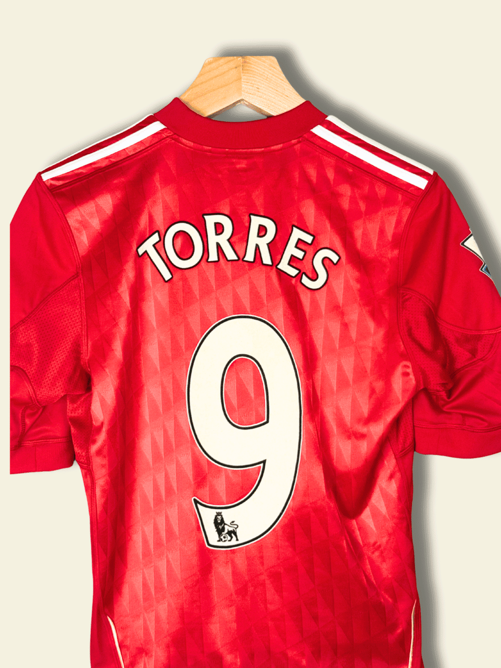 2010 Liverpool Home - Fernando Torres #9 Small P96763 Adidas