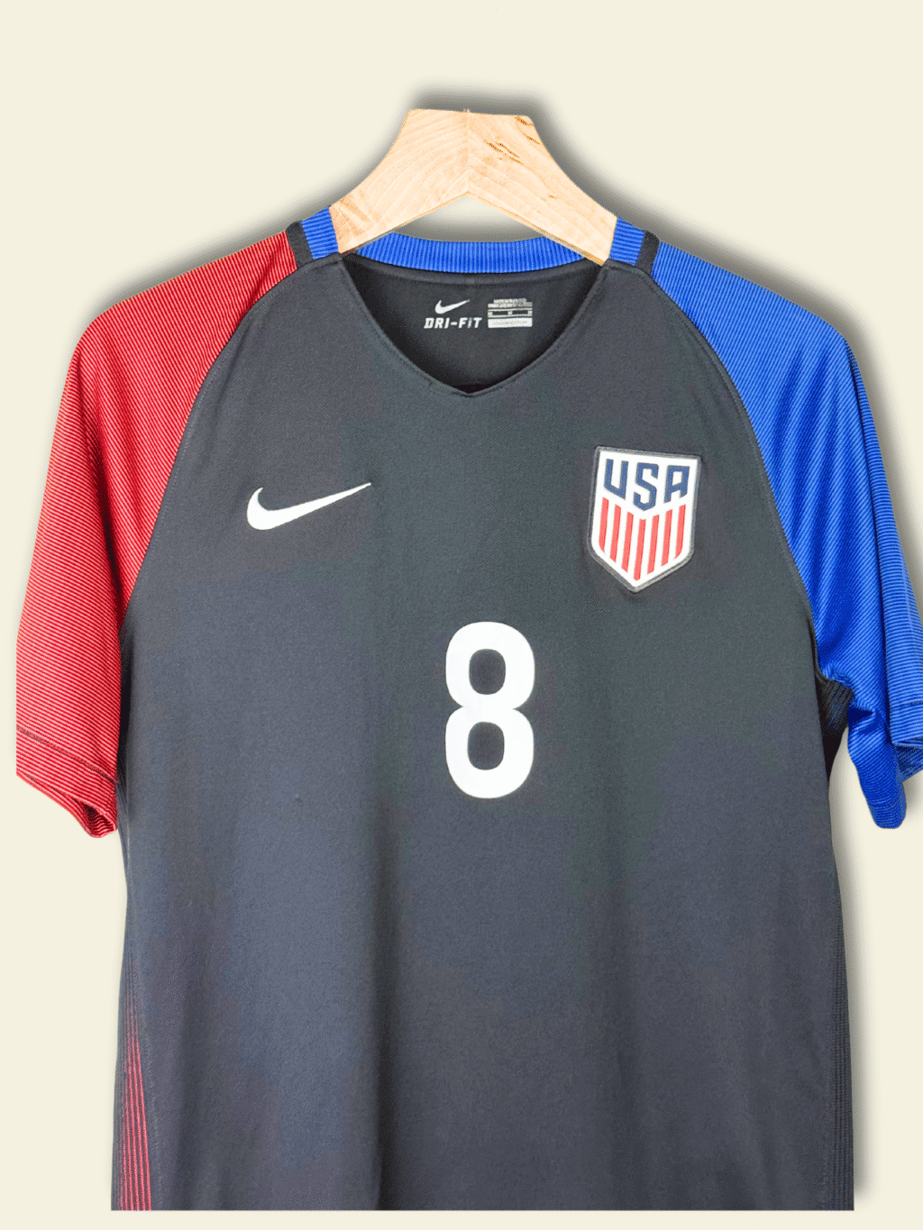 2010 USA Away - Clint Dempsey #8 Small 724641-010 Nike