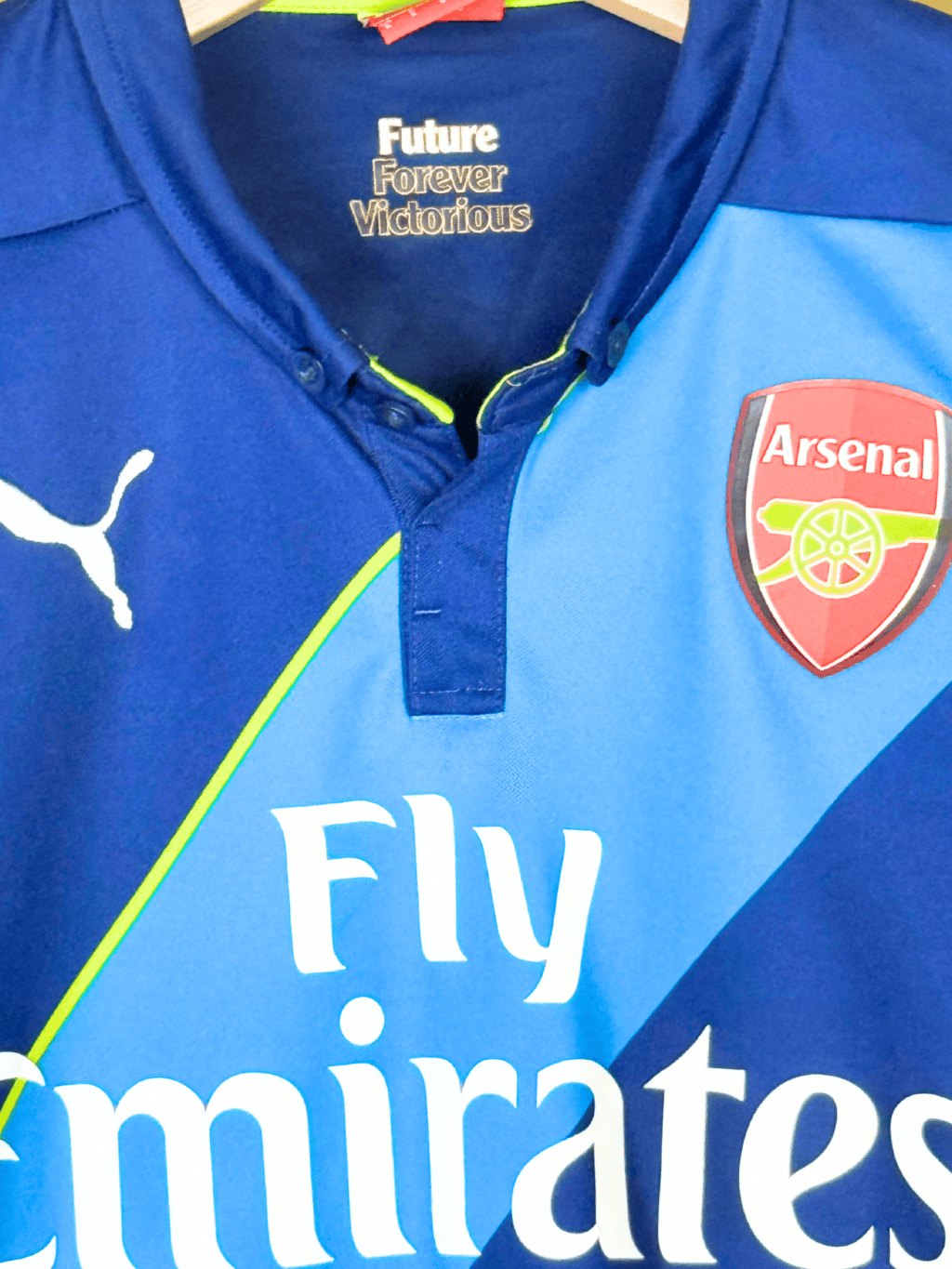 2014-arsenal-third-lukas-podolski-9-small-746452-puma-1