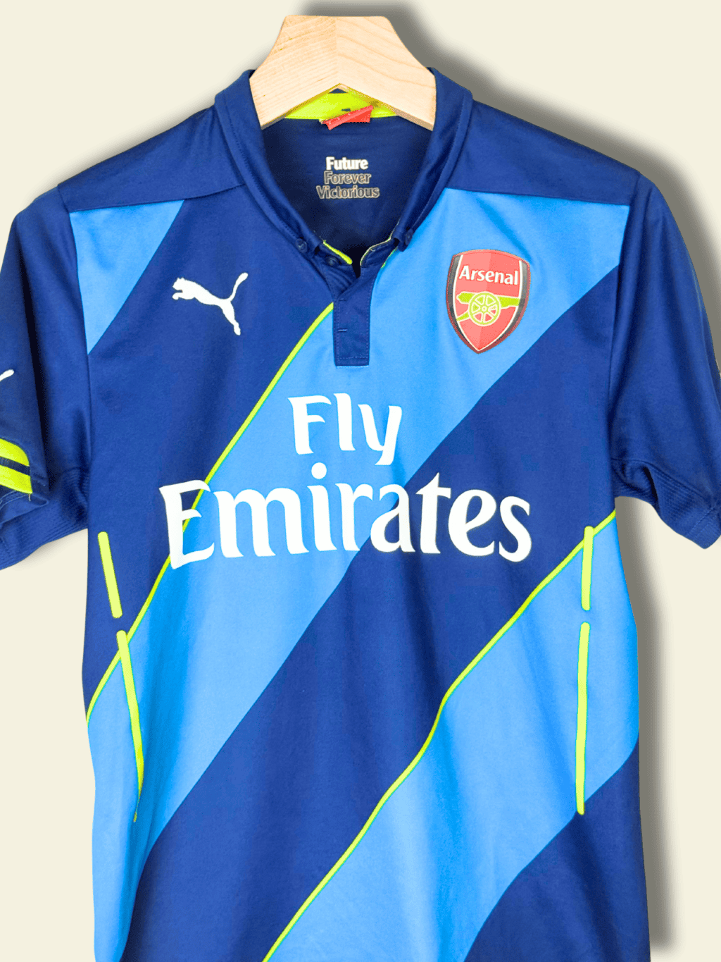 2014-arsenal-third-lukas-podolski-9-small-746452-puma-1