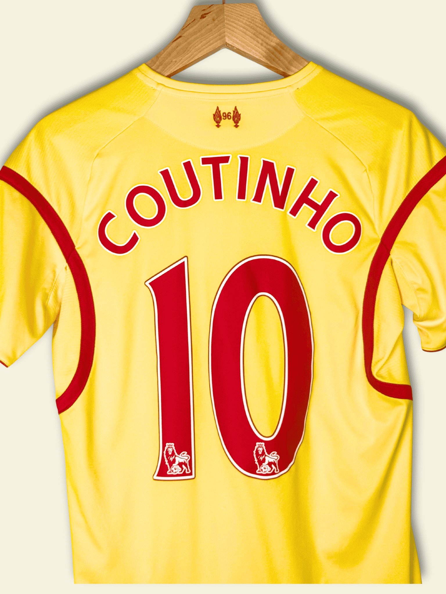 2014-liverpool-away-philippe-coutinho-10-small-wstm505-warrior-6