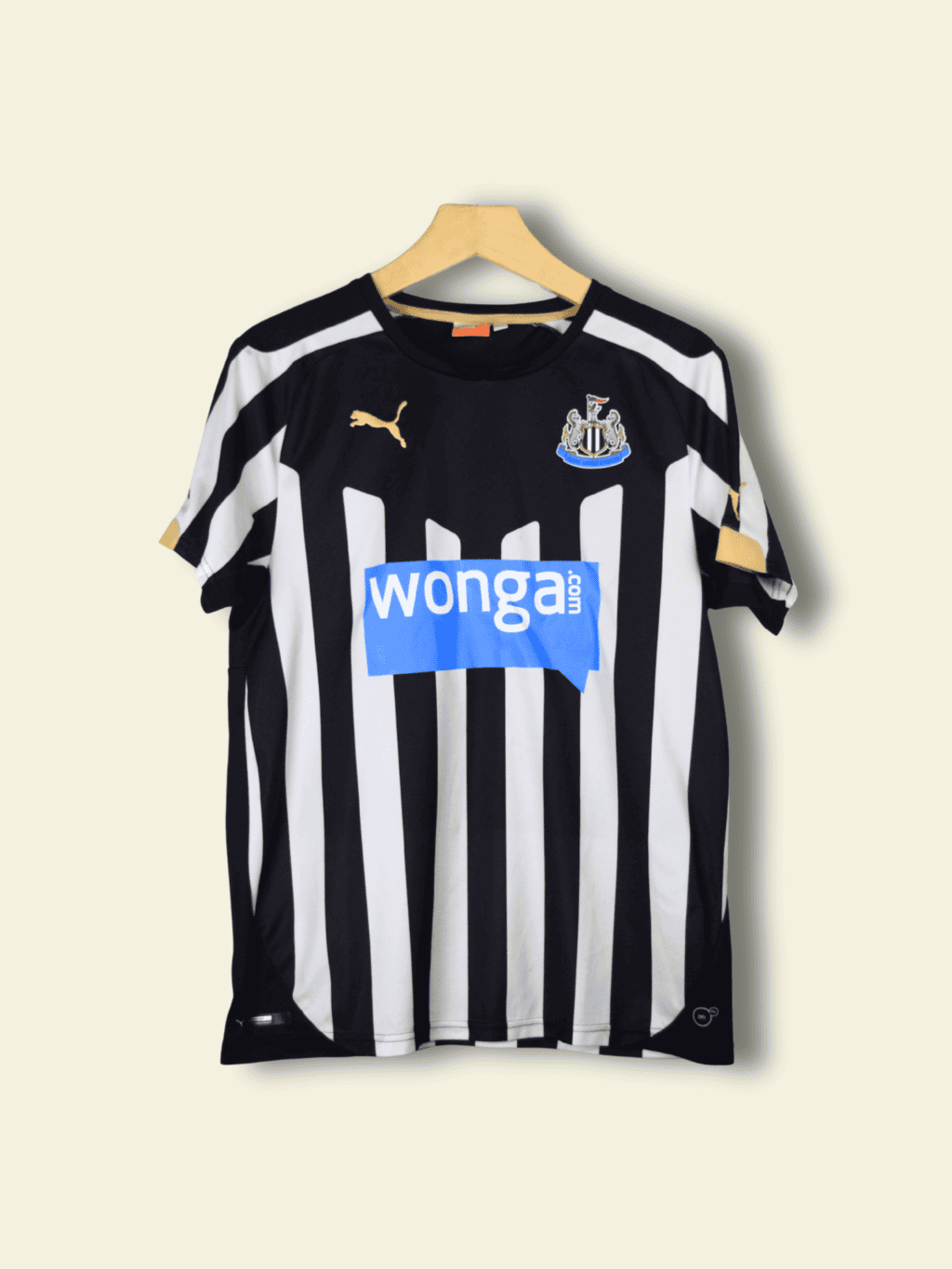 2014-newcastle-home-papiss-ciss-9-small-745993-puma-6