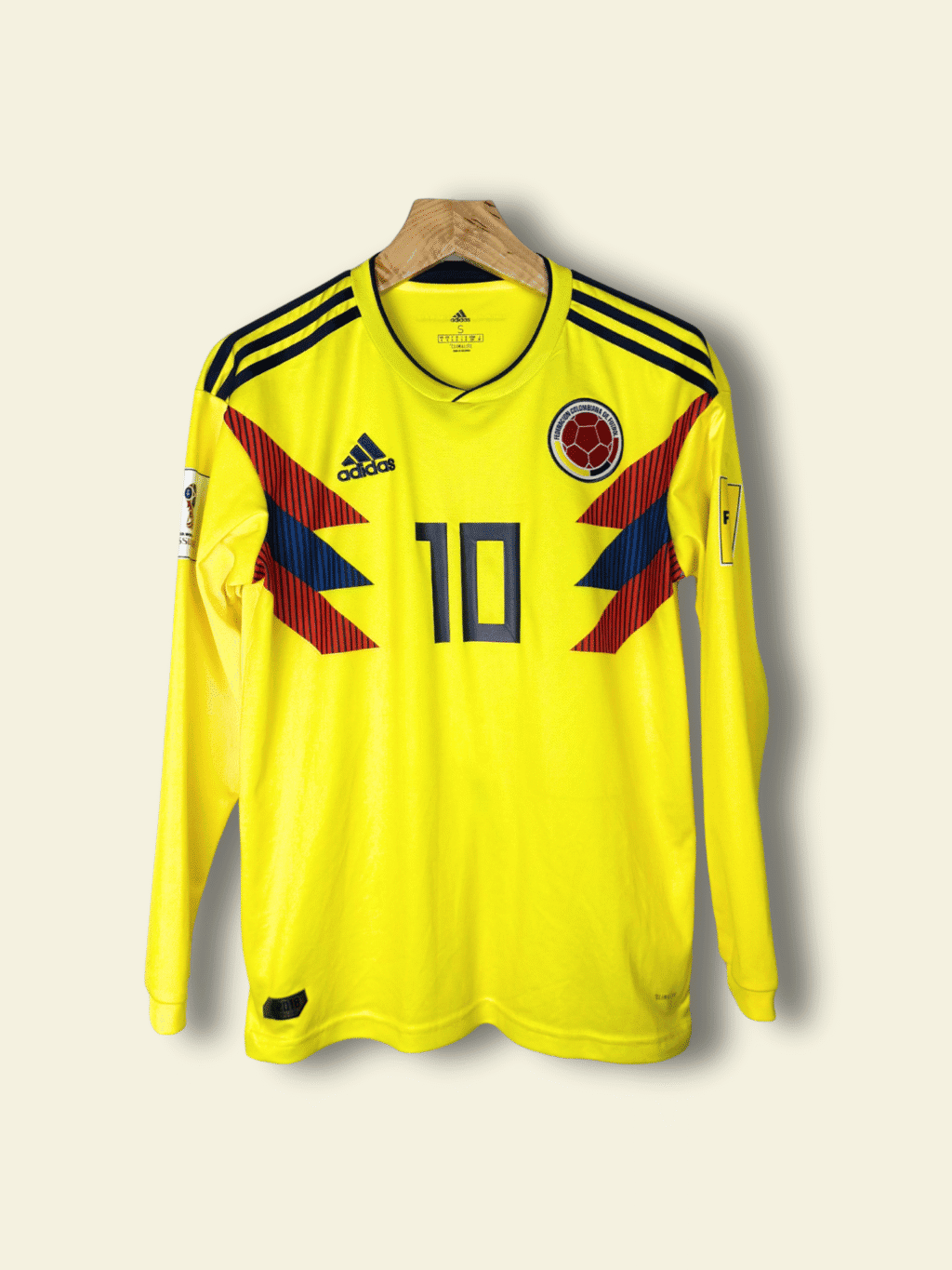 2018 Colombia Home - James Rodriguez #10 Small CW1526 Adidas