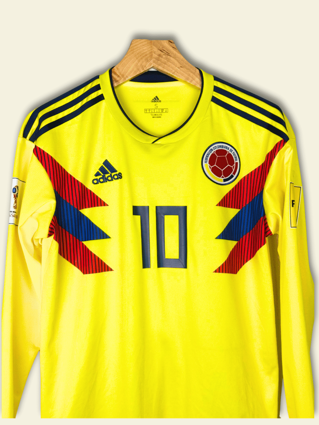2018 Colombia Home - James Rodriguez #10 Small CW1526 Adidas