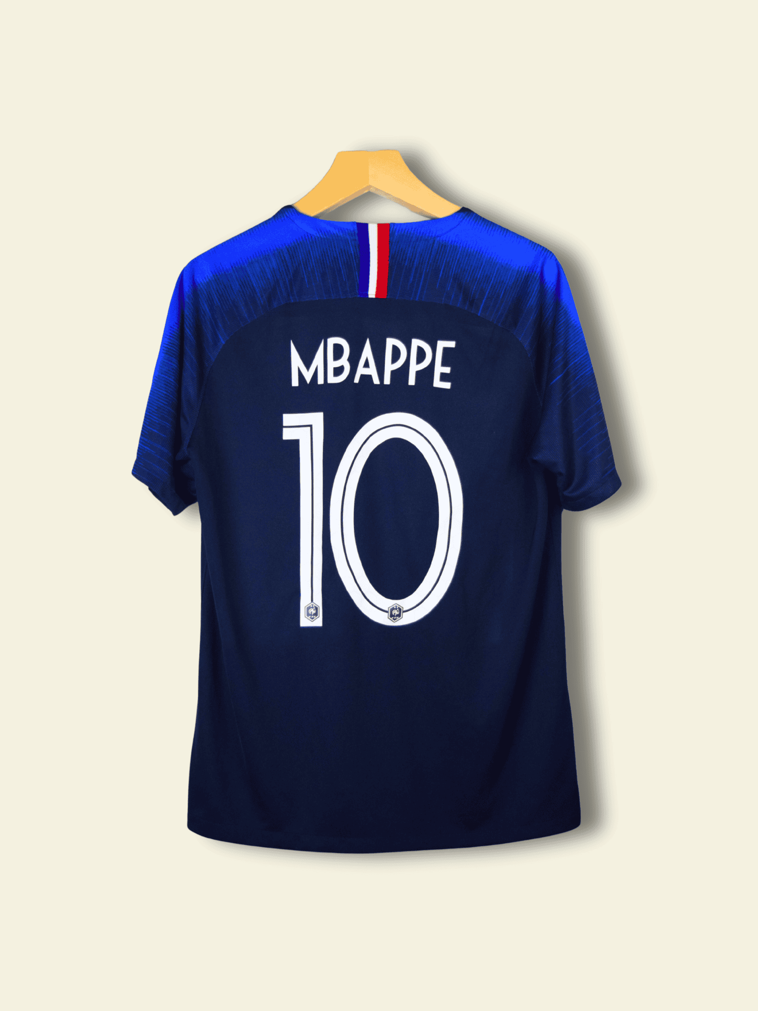 2018 France Home - Kylian Mbappe #7 Large - Image 2
