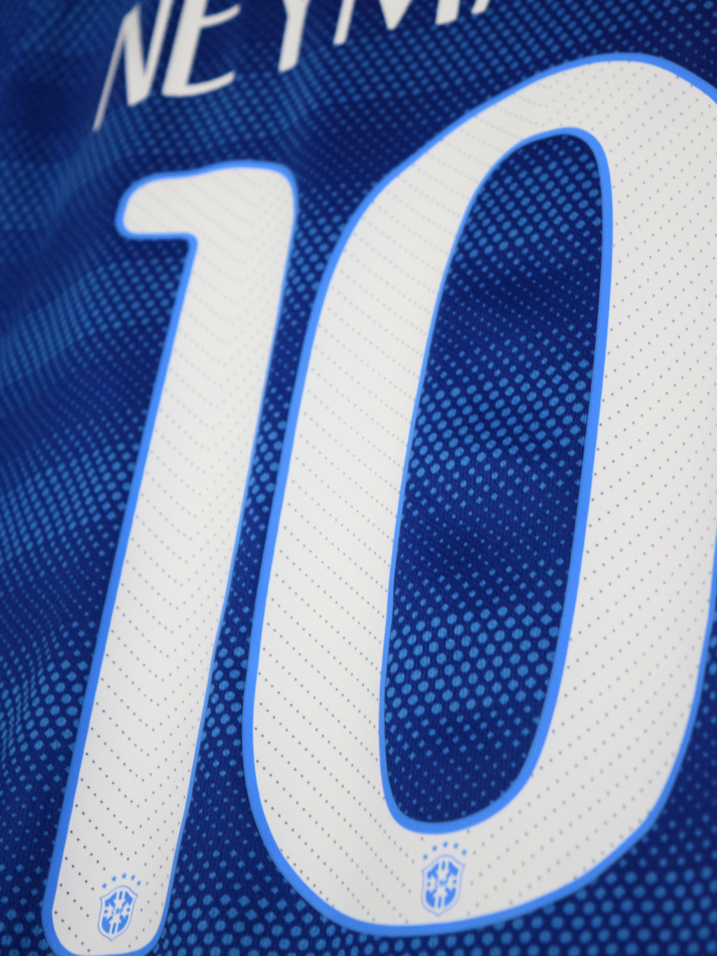 2014 Brazil Away - Neymar Jr #10 Small 5752822-493 Nike