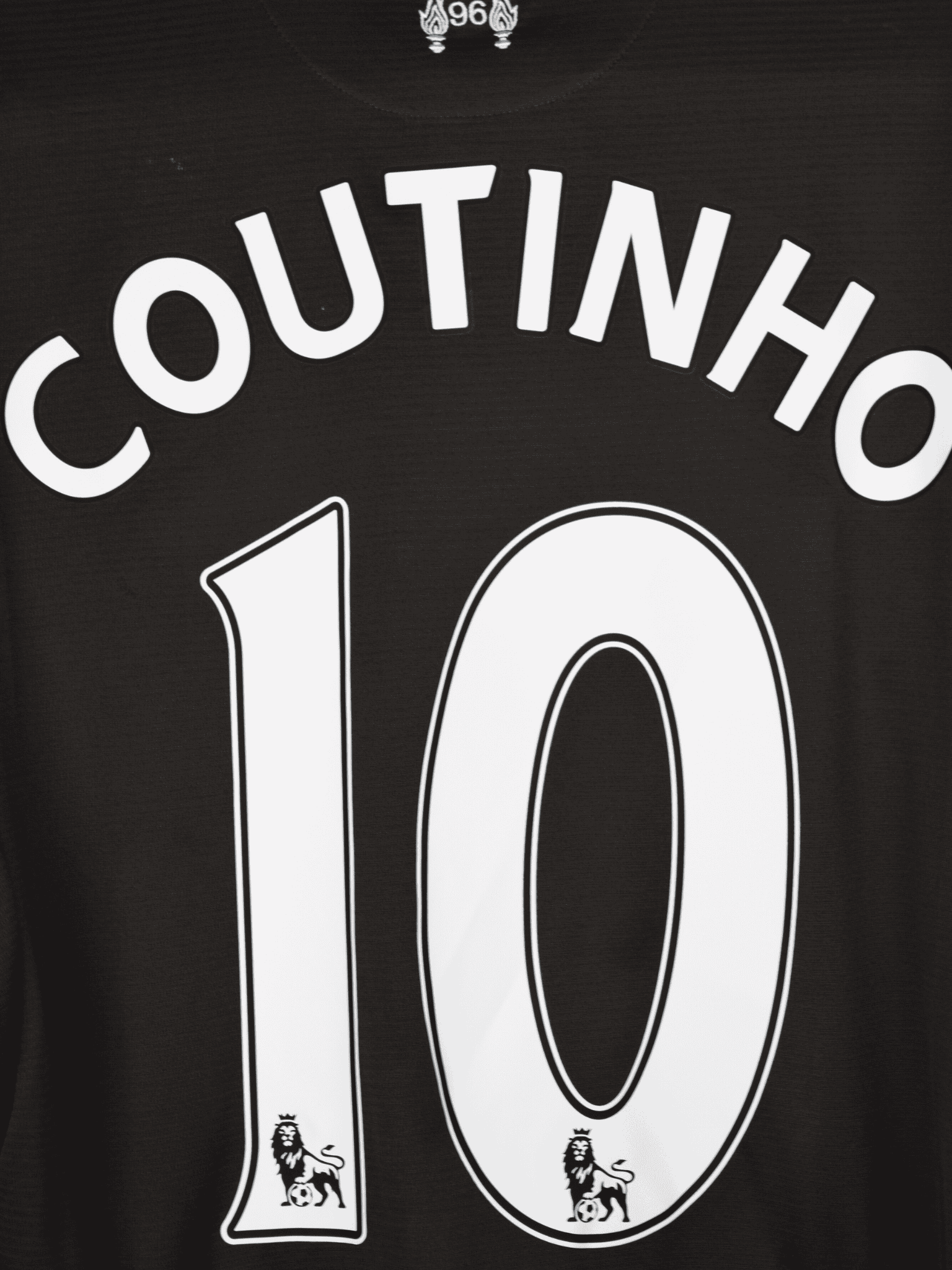 2015-liverpool-third-philippe-coutinho-10-large-wstm551-6