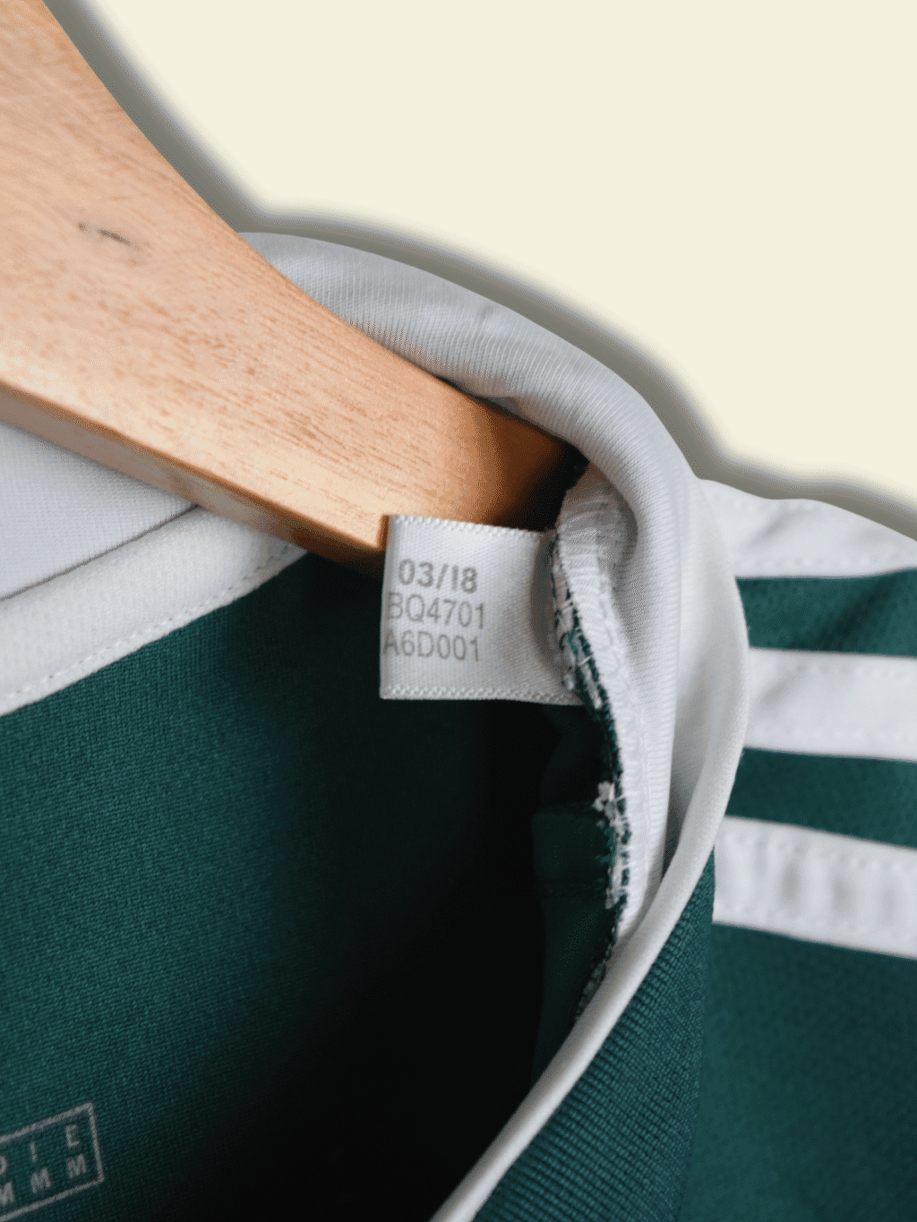 2018 Mexico Home - Hirving Lozano #22 Medium BQ4701 Adidas
