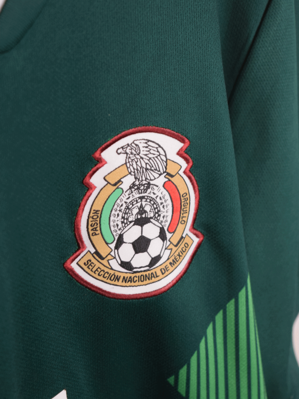 2018 Mexico Home - Hirving Lozano #22 Medium BQ4701 Adidas