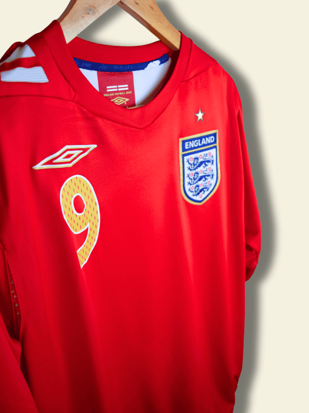 2004 England Away – Wayne Rooney #9 Large no-mpn2