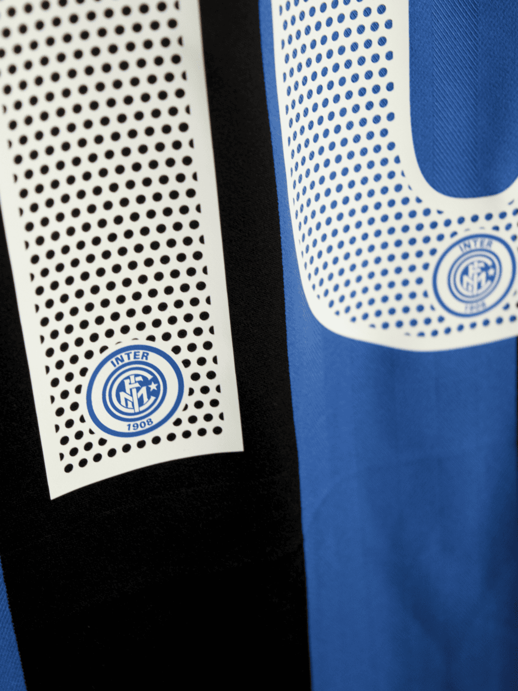 2004 Inter Milan Home – Adriano #10 XL F5HBS 196474 Nike4