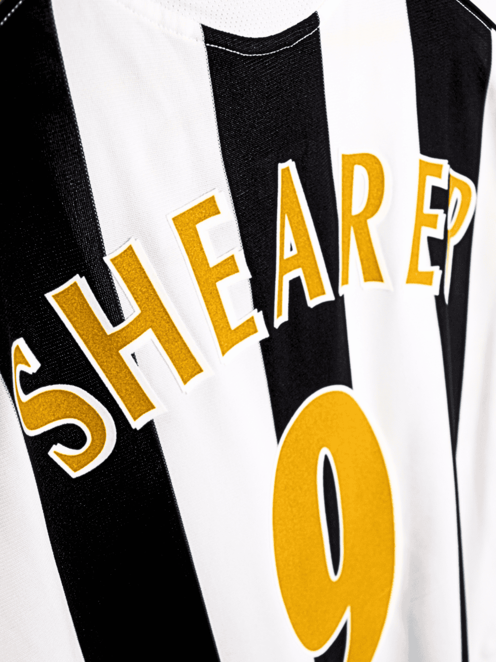 2005 Newcastle Home – Alan Shearer #9 XXL 110161 Adidas6
