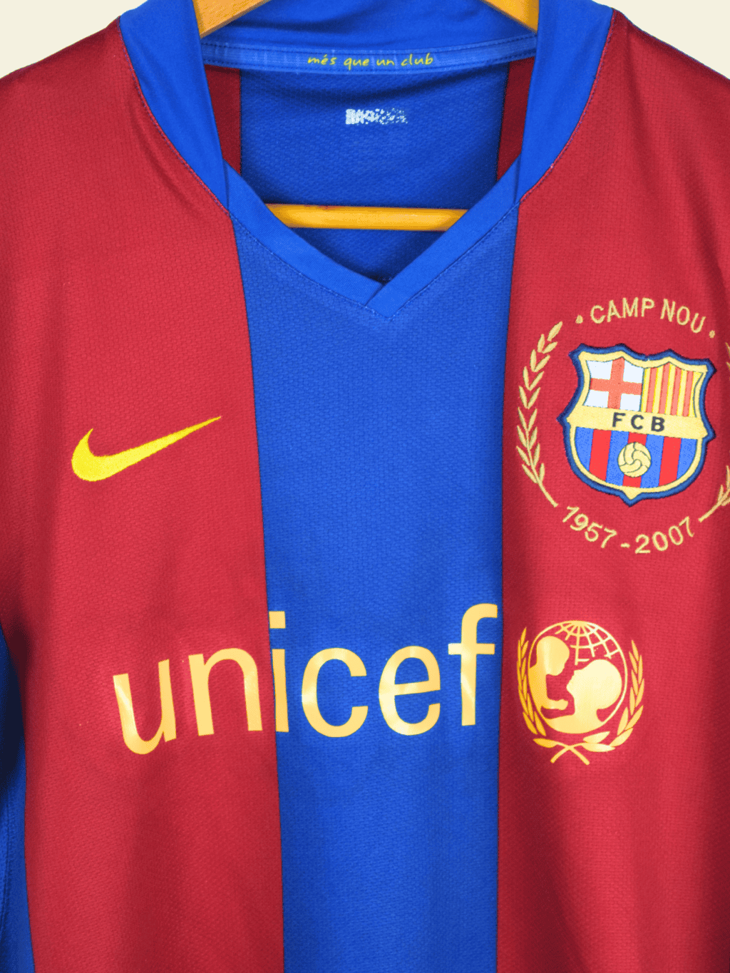 2007 Barcelona Home – Lionel Messi #19 Small 237741-655 Nike3
