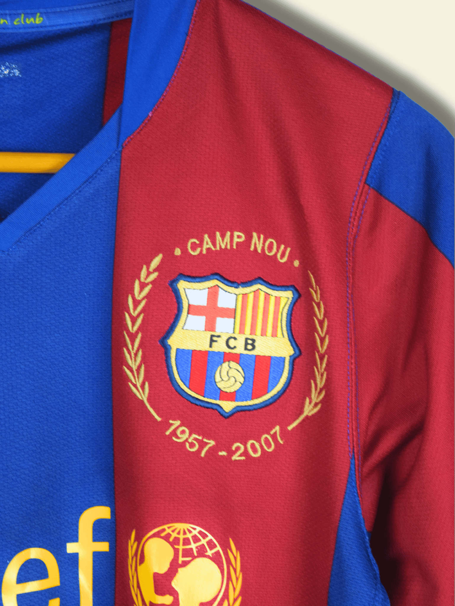 2007 Barcelona Home – Lionel Messi #19 Small 237741-655 Nike4