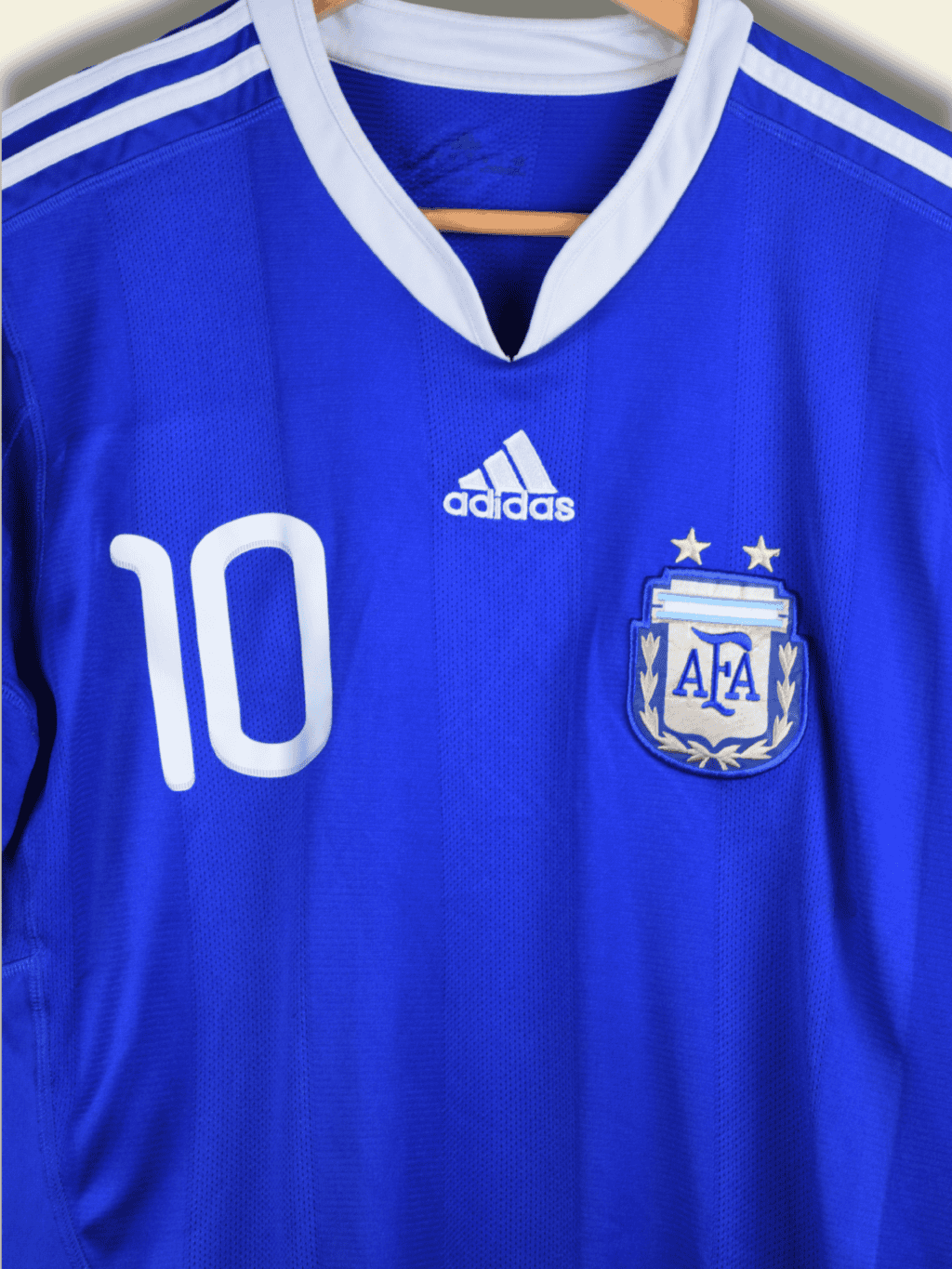 2010 Argentina Away – Lionel Messi #10 Medium P47093 Adidas2