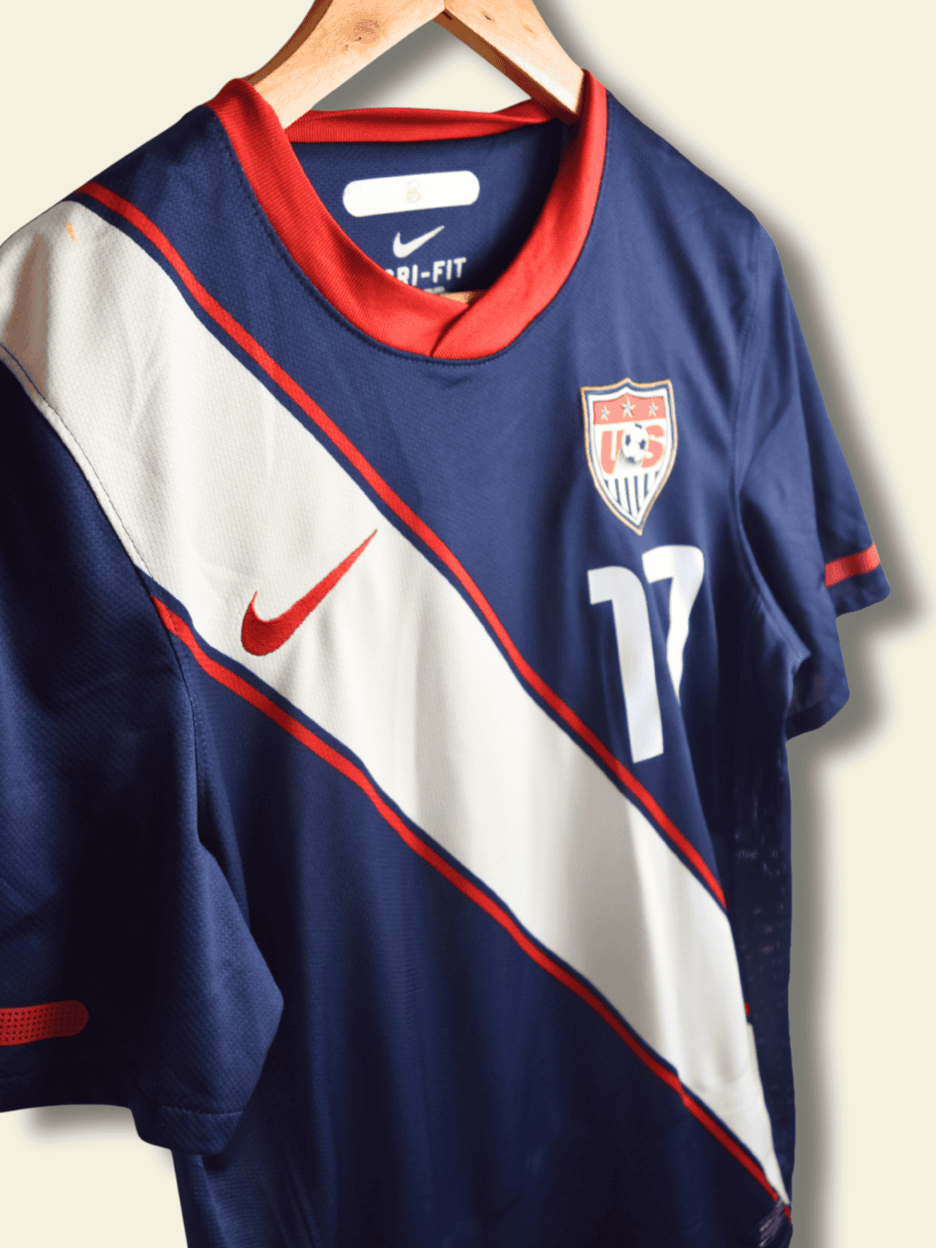 2010 USA Away – Jozy Altidore #17 Small 369253-451 Nike5