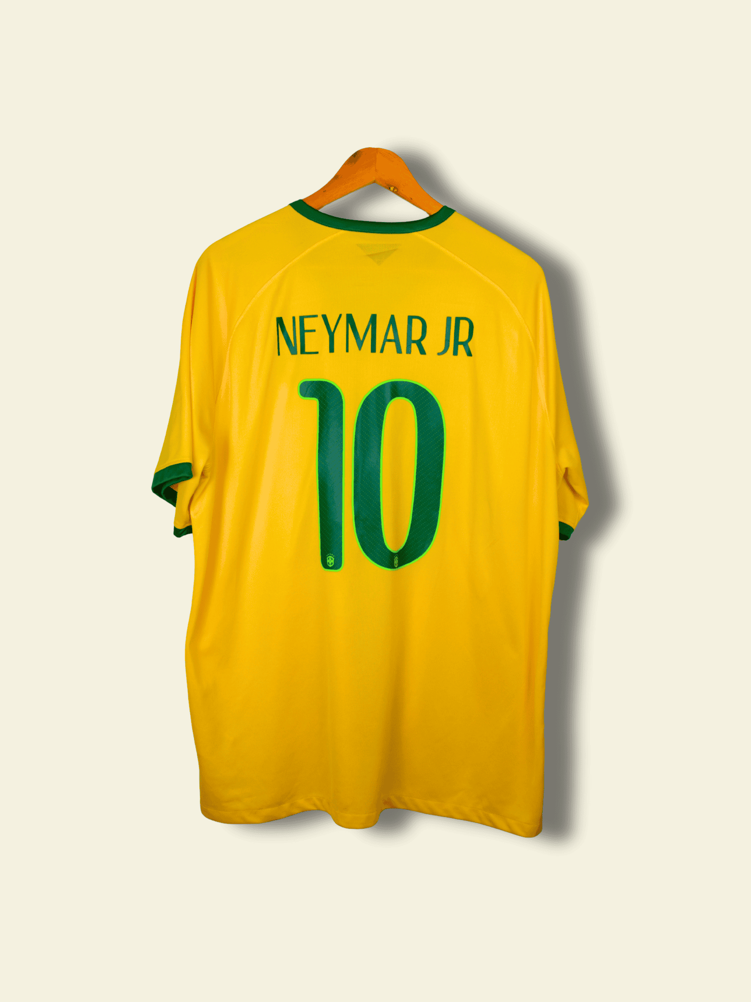 2014-brazil-home-neymar-jr-10-xxl-575280-703-nike-1