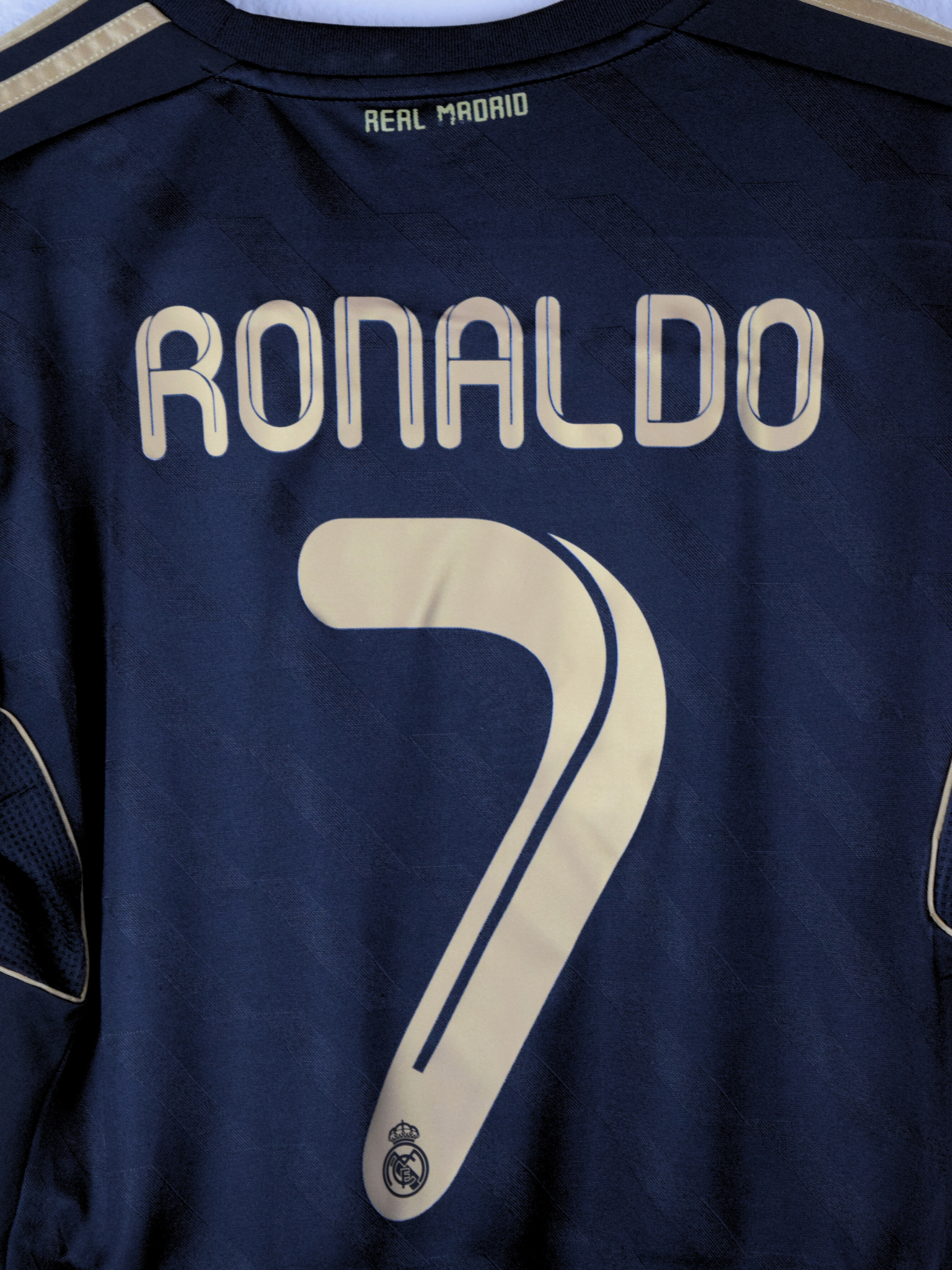 2011 Real Madrid Away - Cristiano Ronaldo #7 Medium V13642 Adidas