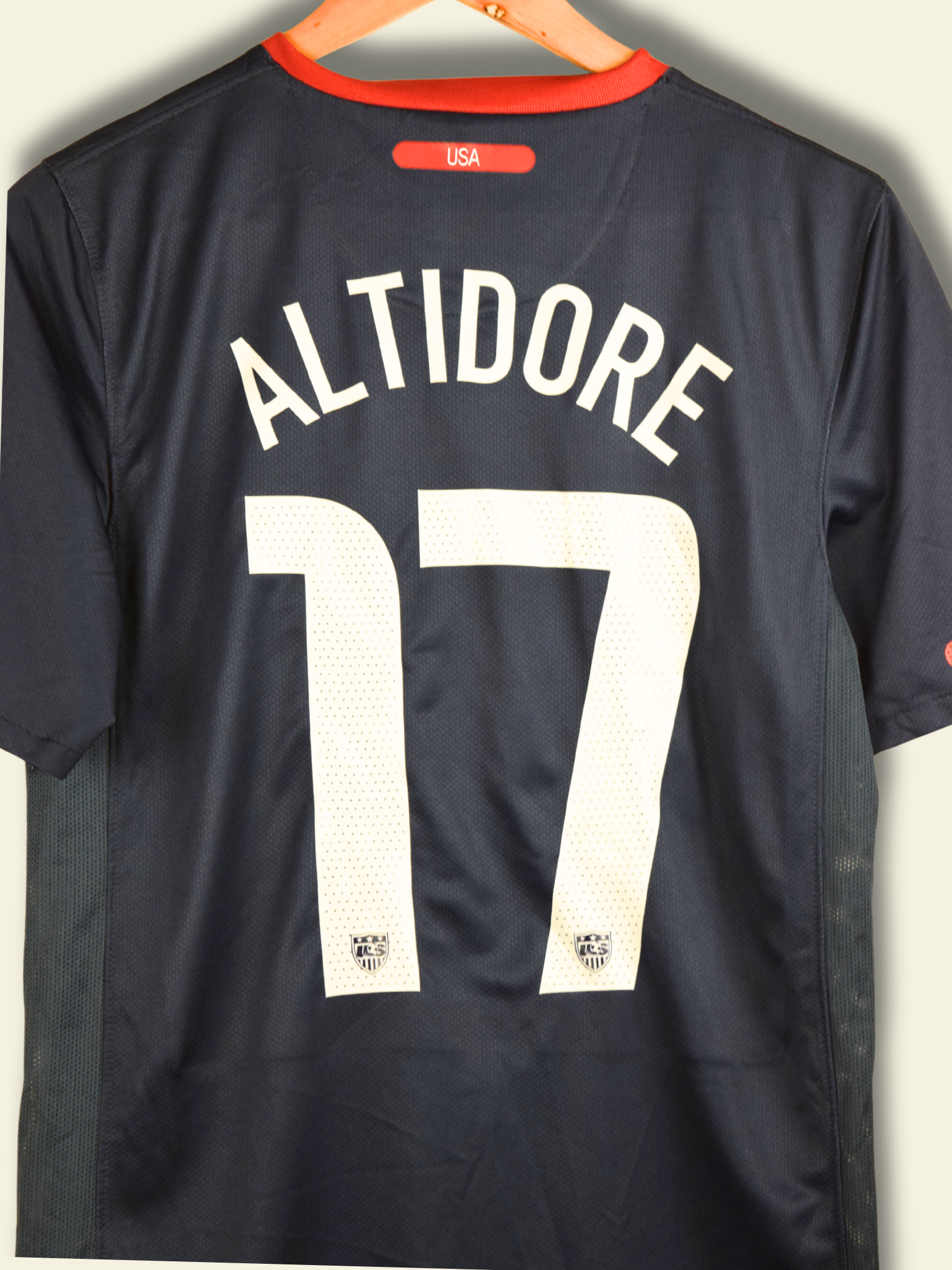 2010 USA Away - Jozy Altidore #17 Small 369253-451 Nike