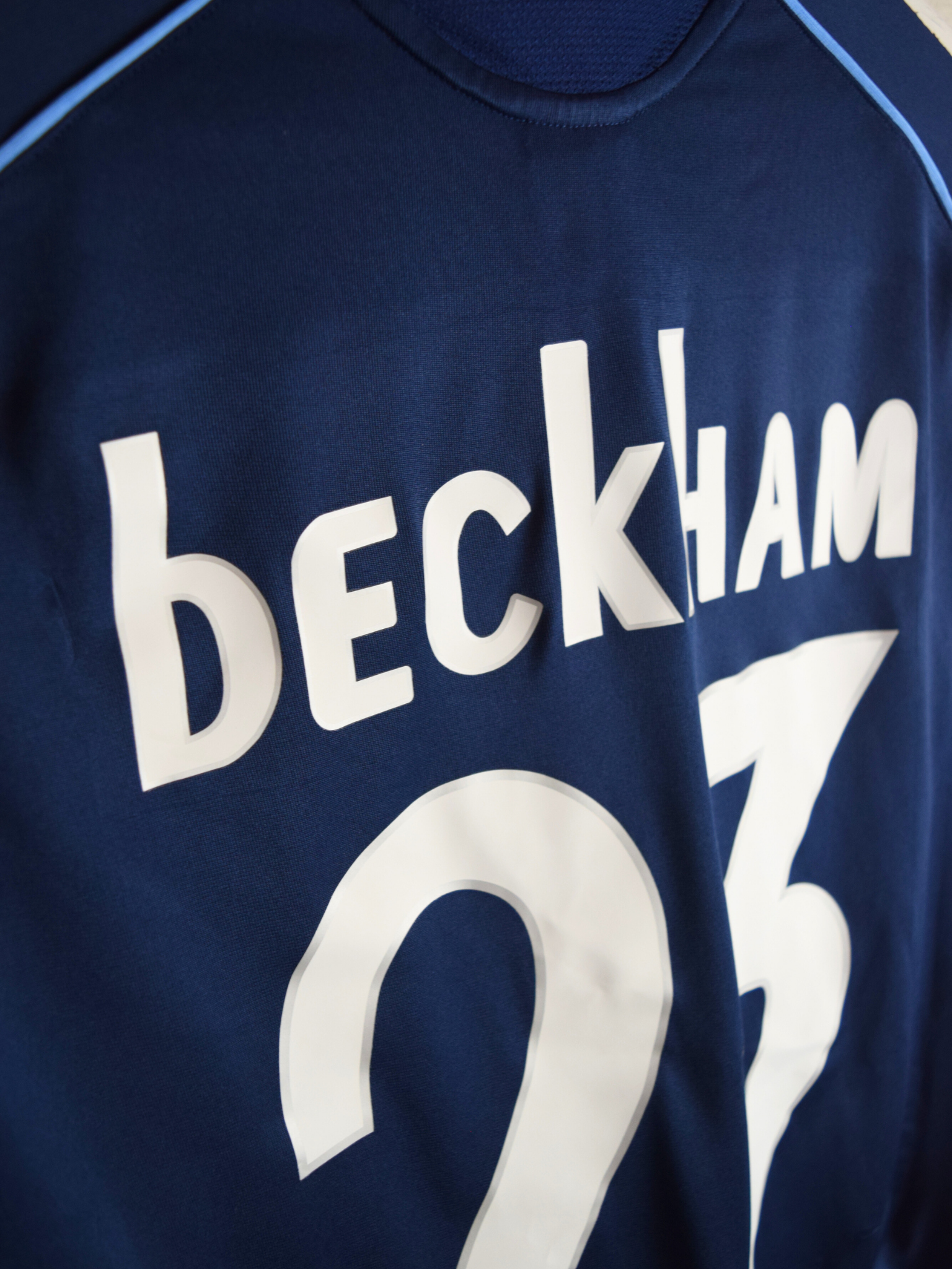 2005 Real Madrid Away - David Beckham #23 Small 109856 Adidas