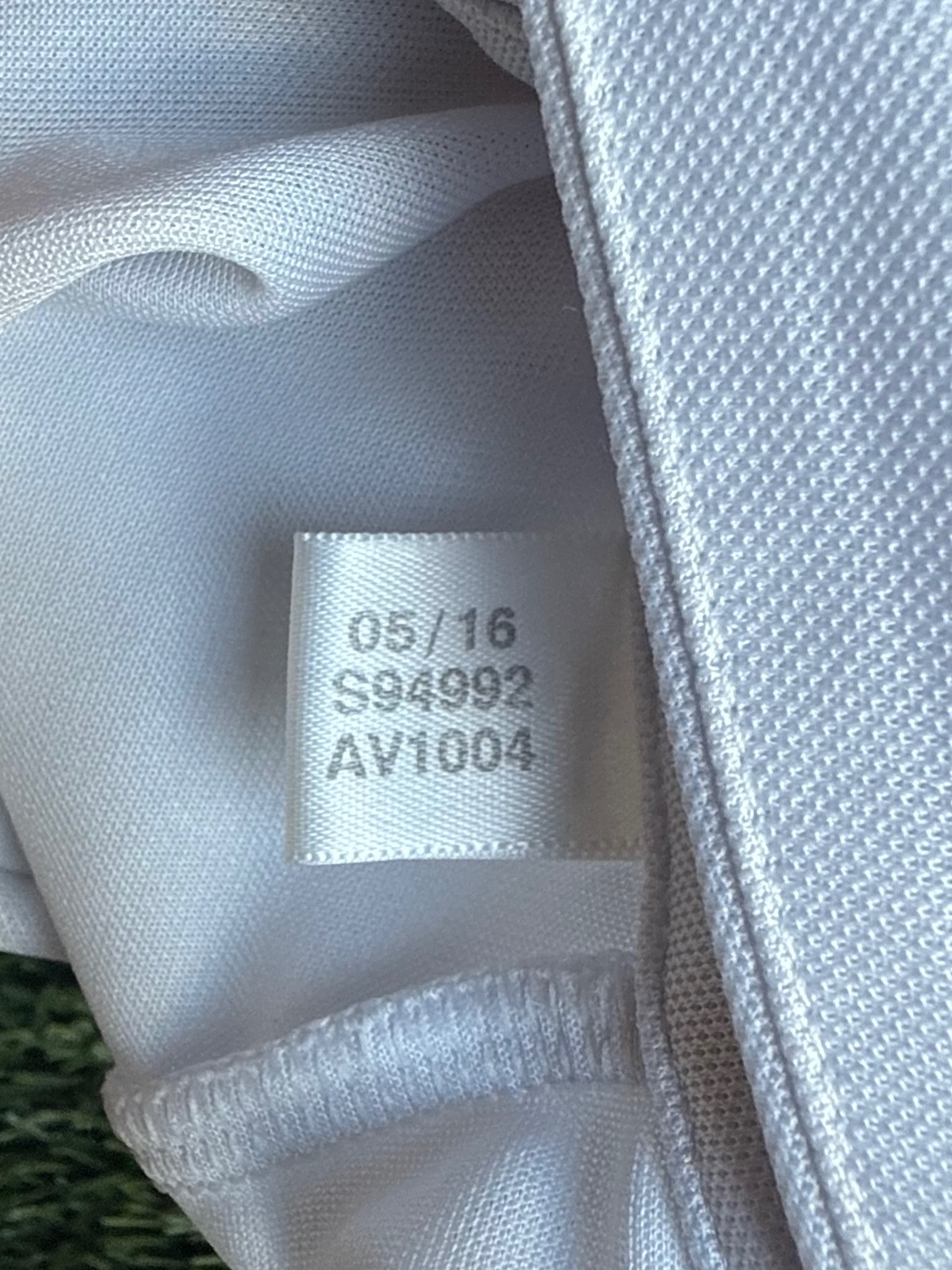 2016 Real Madrid Home - Cristiano Ronaldo #7 Large S94992 Adidas