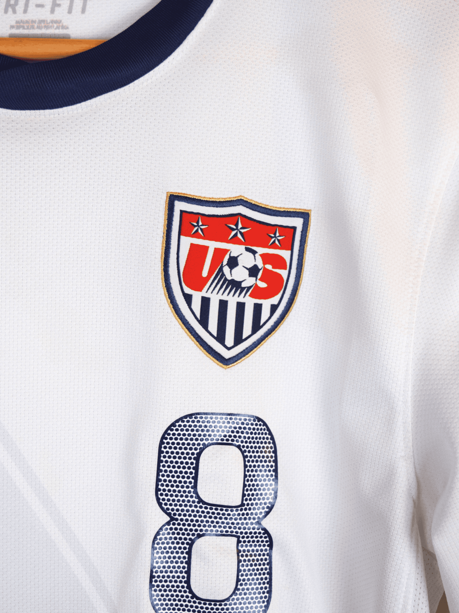 2010 USA Away – Clint Dempsey #8 Medium 369253-105 Nike4