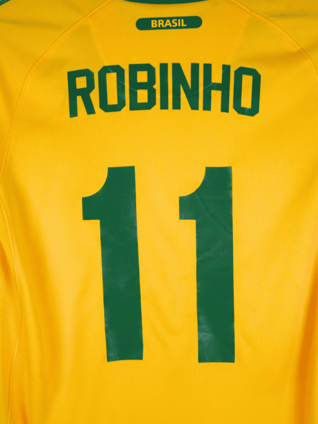 2010-brazil-home-robinho-11-youth-xl-369246-703-nike-1