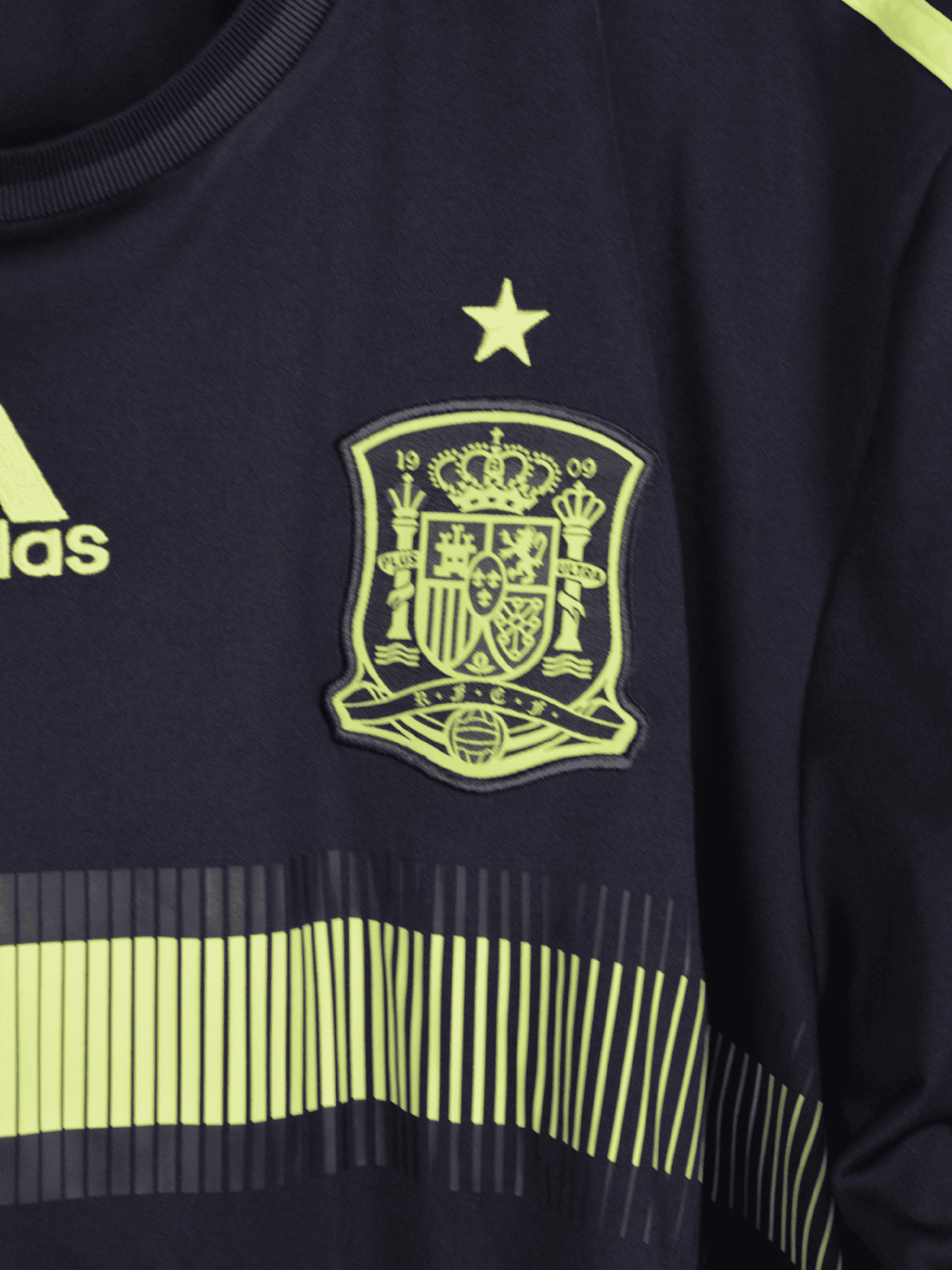 2014 Spain Away – David Villa #7 XXL F39821 Adidas4