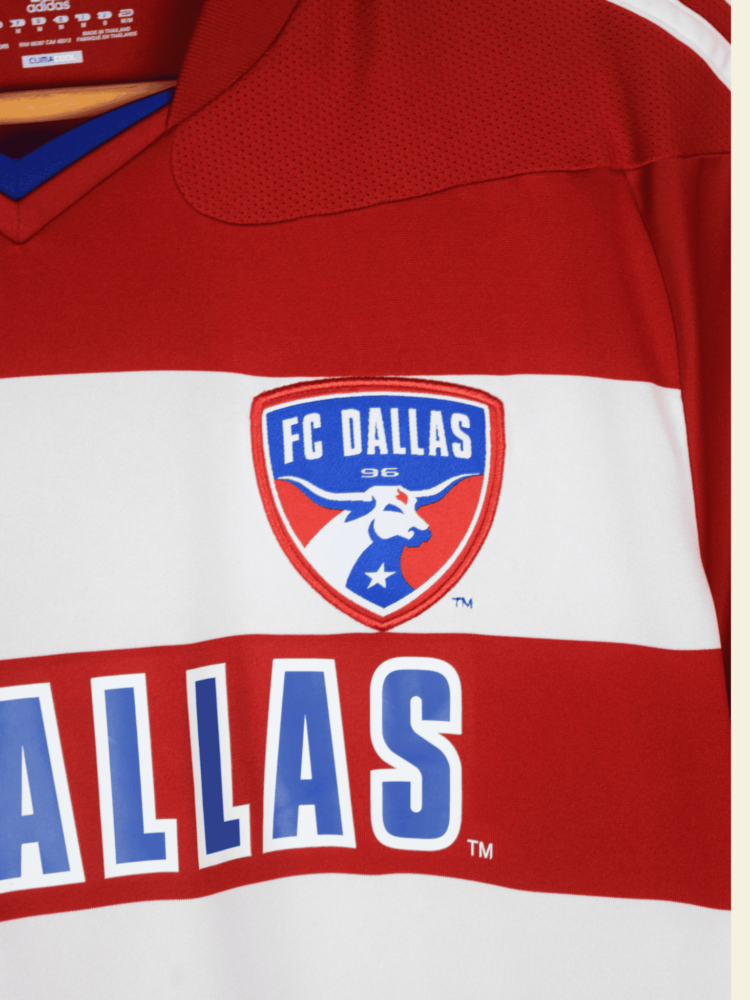 2011 FC Dallas Home – Medium P58445 Adidas3