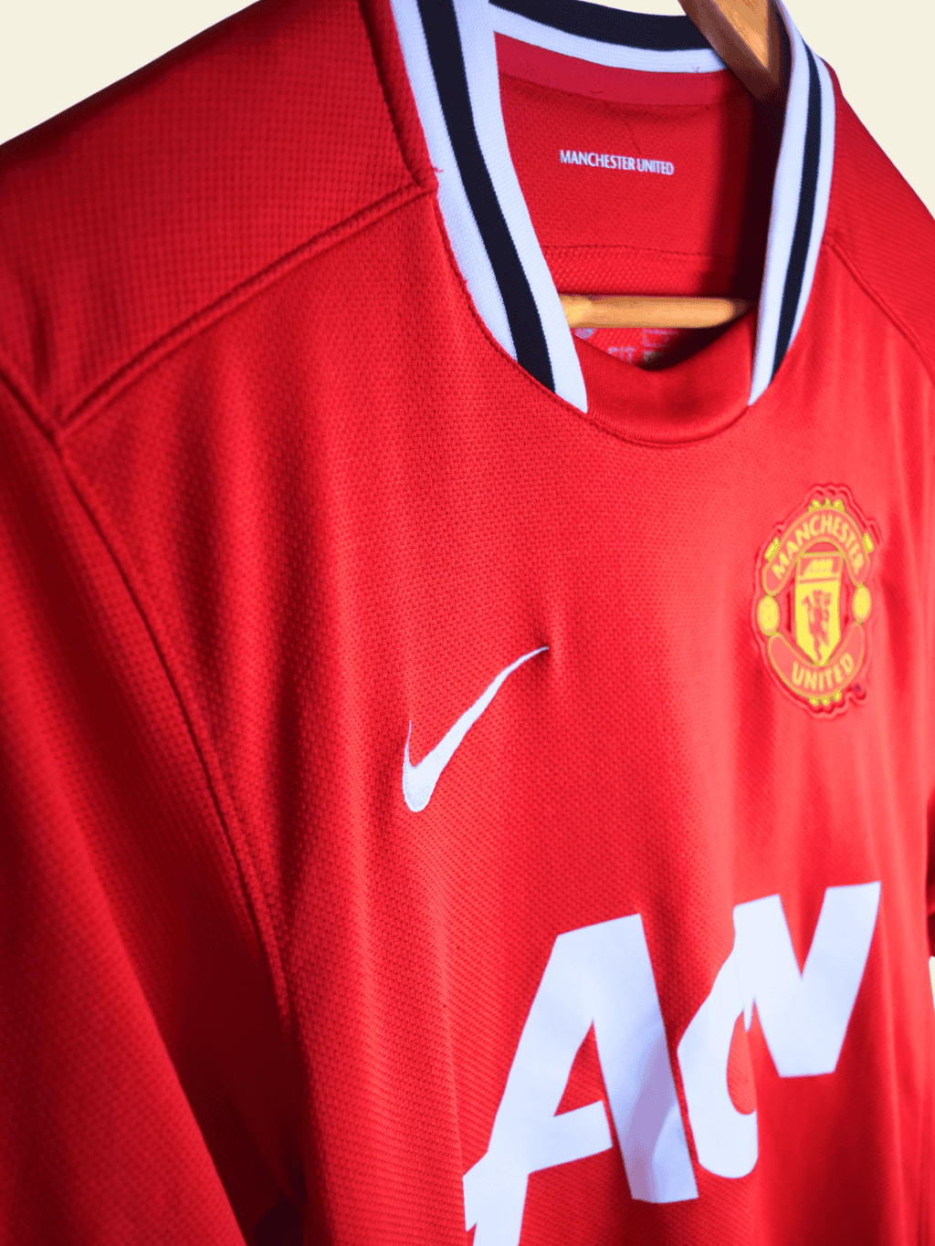 2011-manchester-united-home-luis-nani-17-small-423932-623-nike5